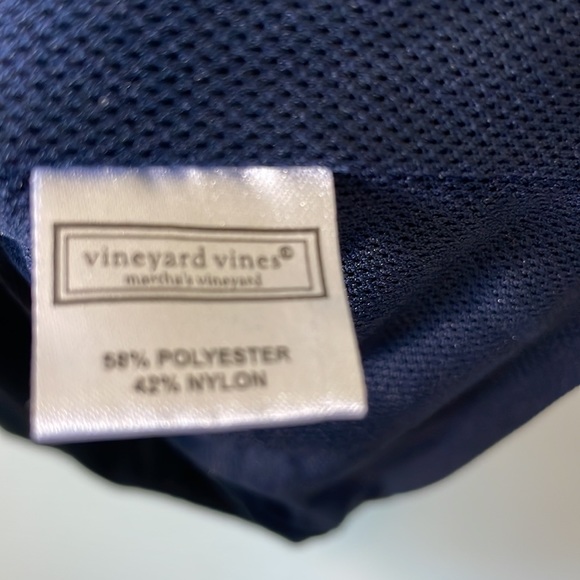 Vineyard Vines navy nylon blend vest w/ front pockets and drawstring hem. Sz xs - Picture 8 of 12